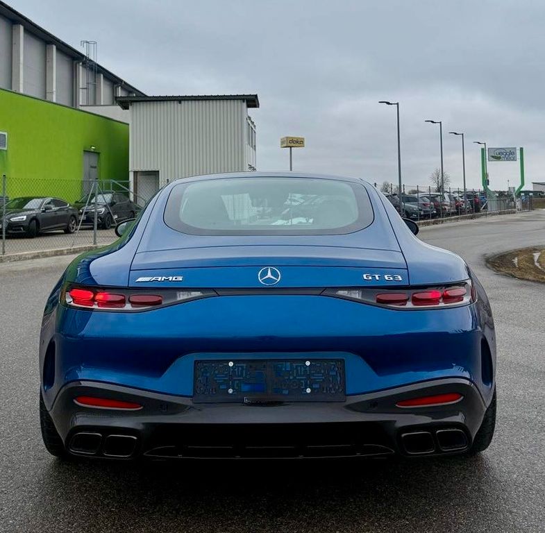 Mercedes-Benz AMG GT 2024