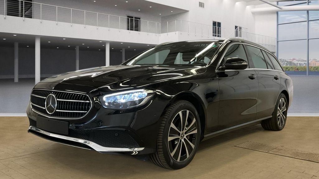 Mercedes-Benz E 300 2021