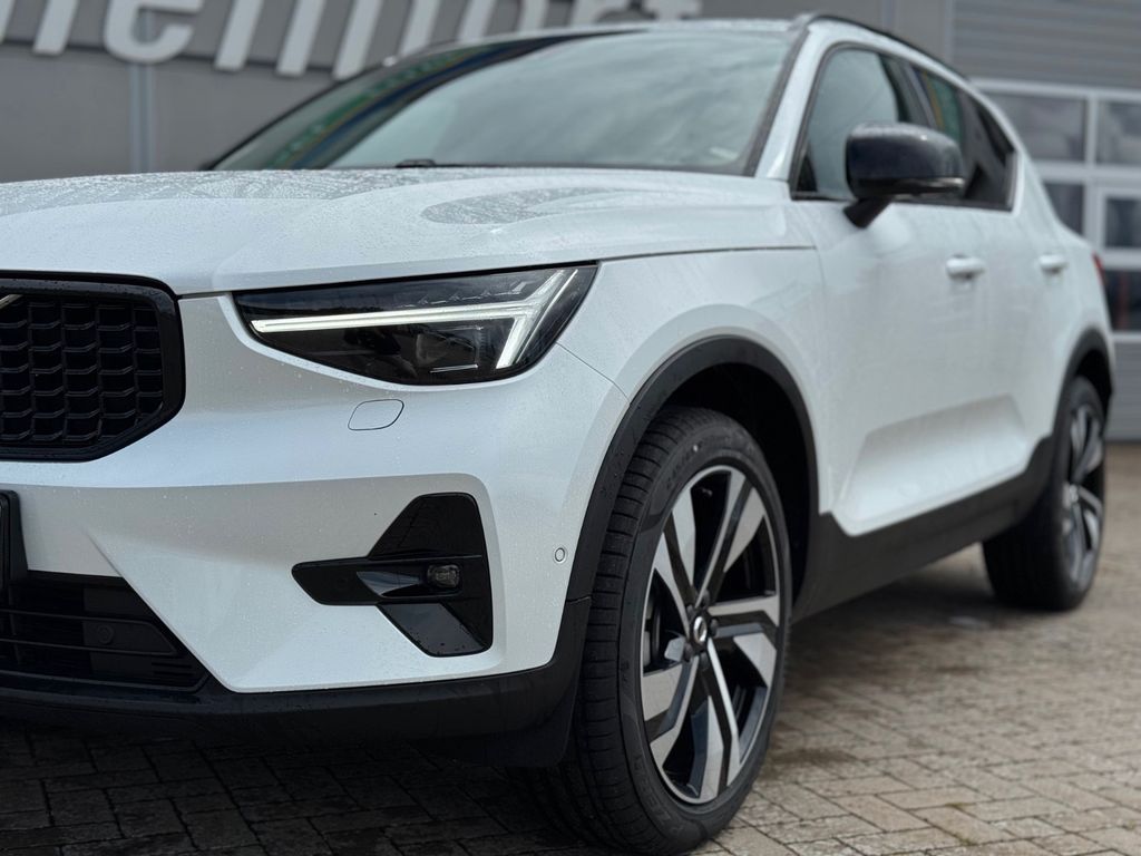 Volvo XC40 2024