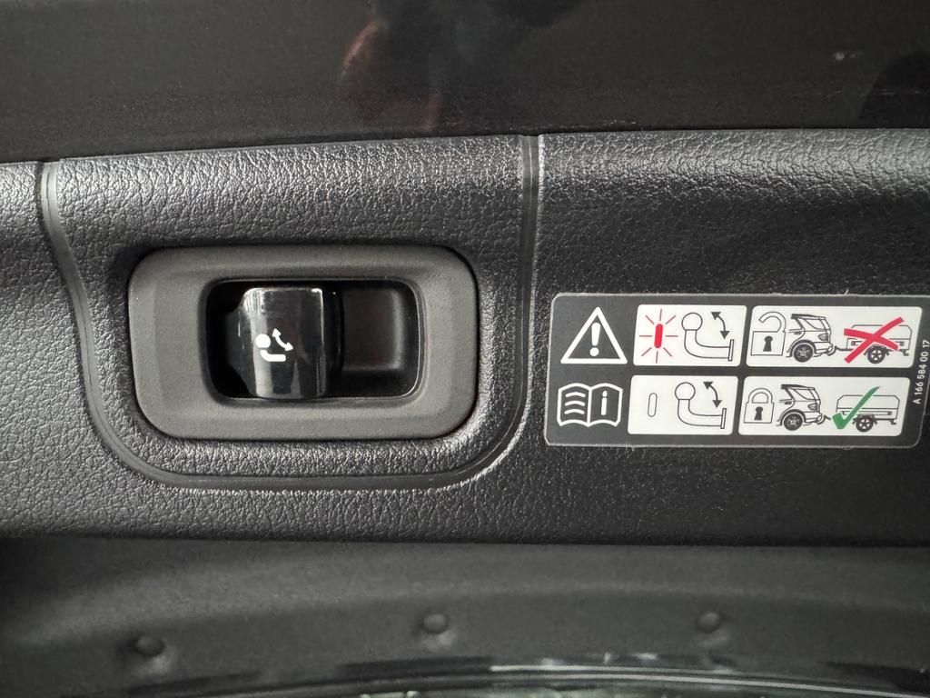 Mercedes-Benz C 200 2024