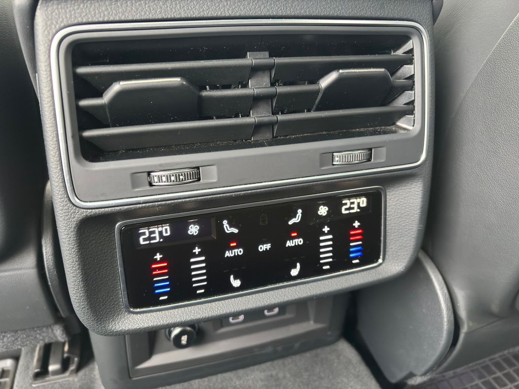 Audi SQ8 2021