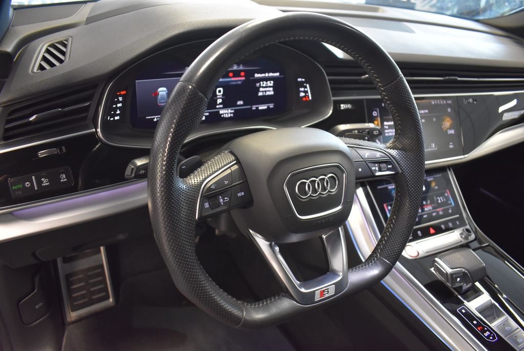 Audi SQ8 2020