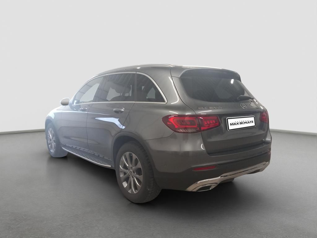Mercedes-Benz GLC 300 2022