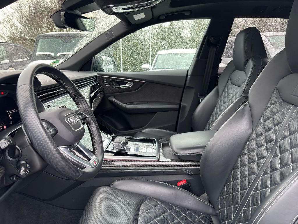 Audi SQ8 2021