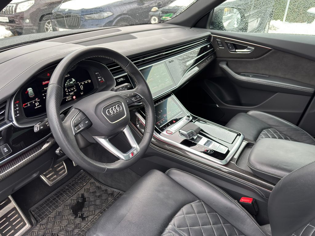 Audi SQ8 2021