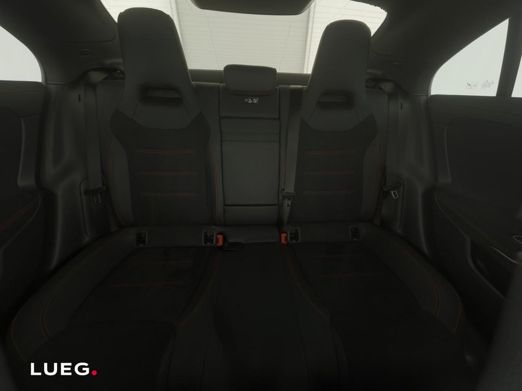 Mercedes-Benz CLA 200 2024