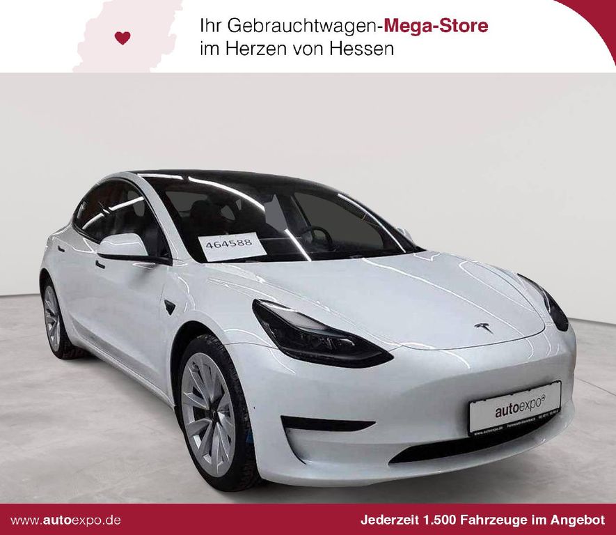 Tesla Model 3 2022