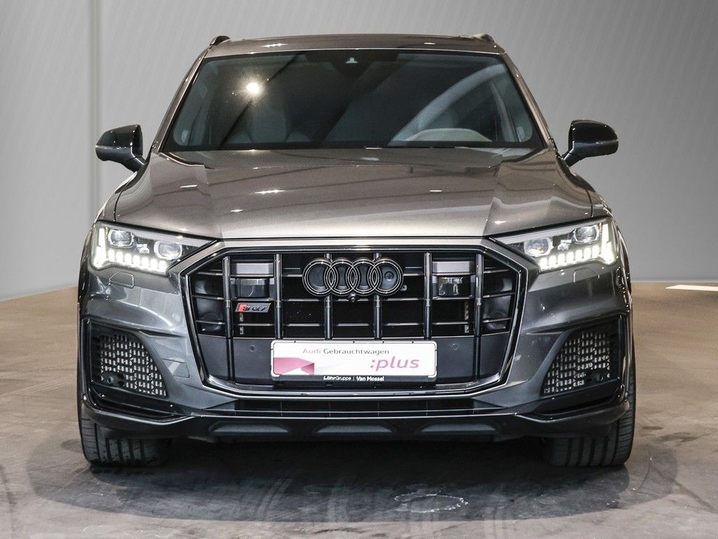 Audi SQ7 2023