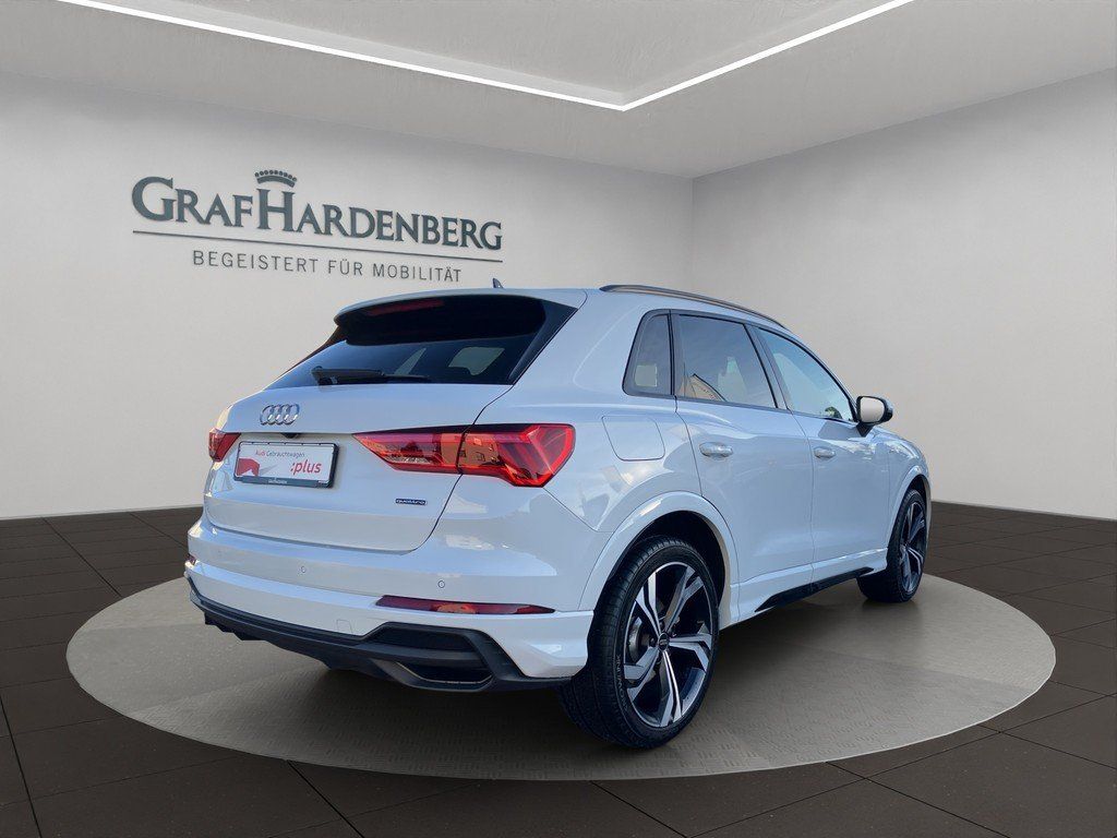 Audi Q3 2023