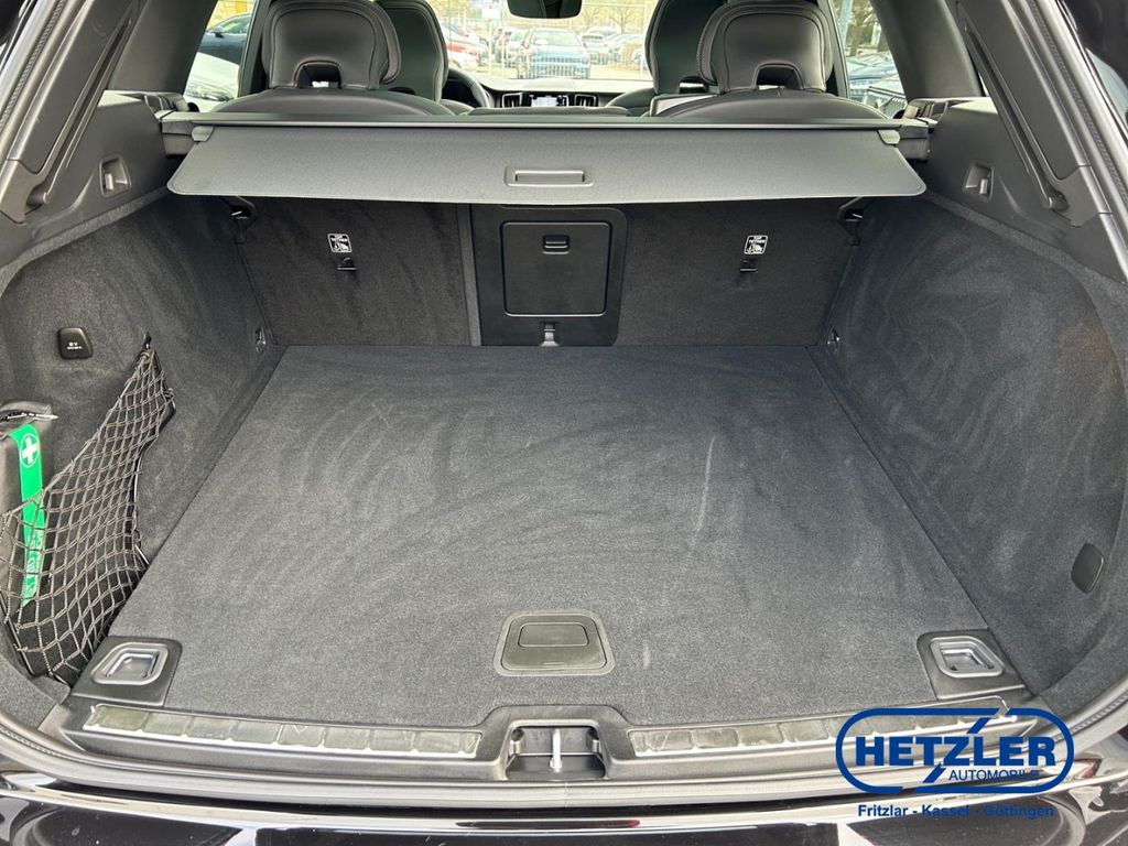 Volvo XC60 2025