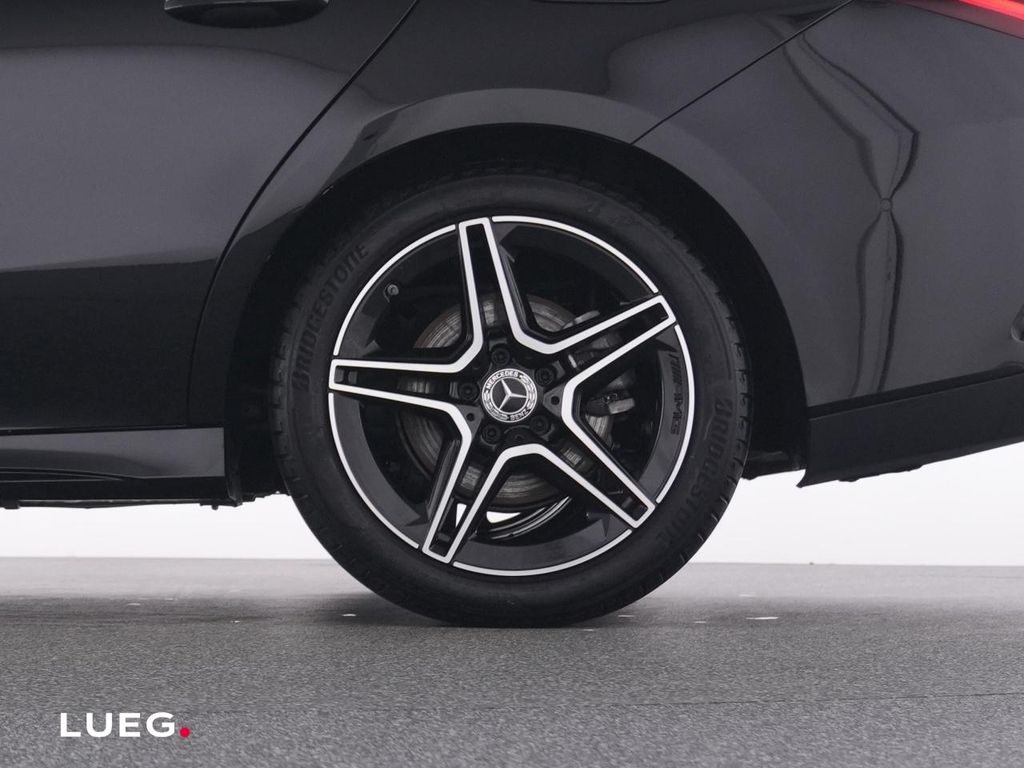 Mercedes-Benz CLA 200 2024