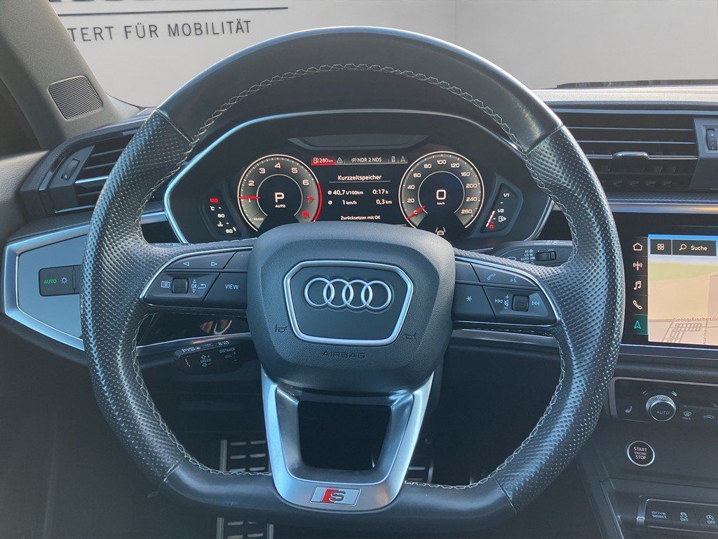 Audi Q3 2023