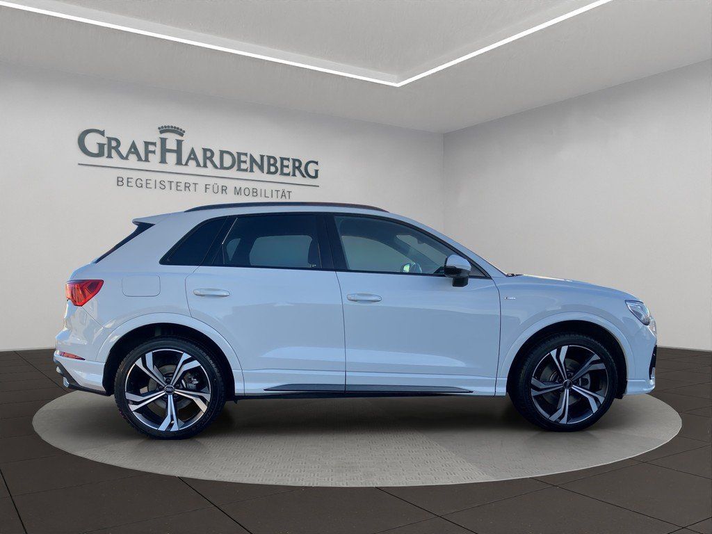 Audi Q3 2023