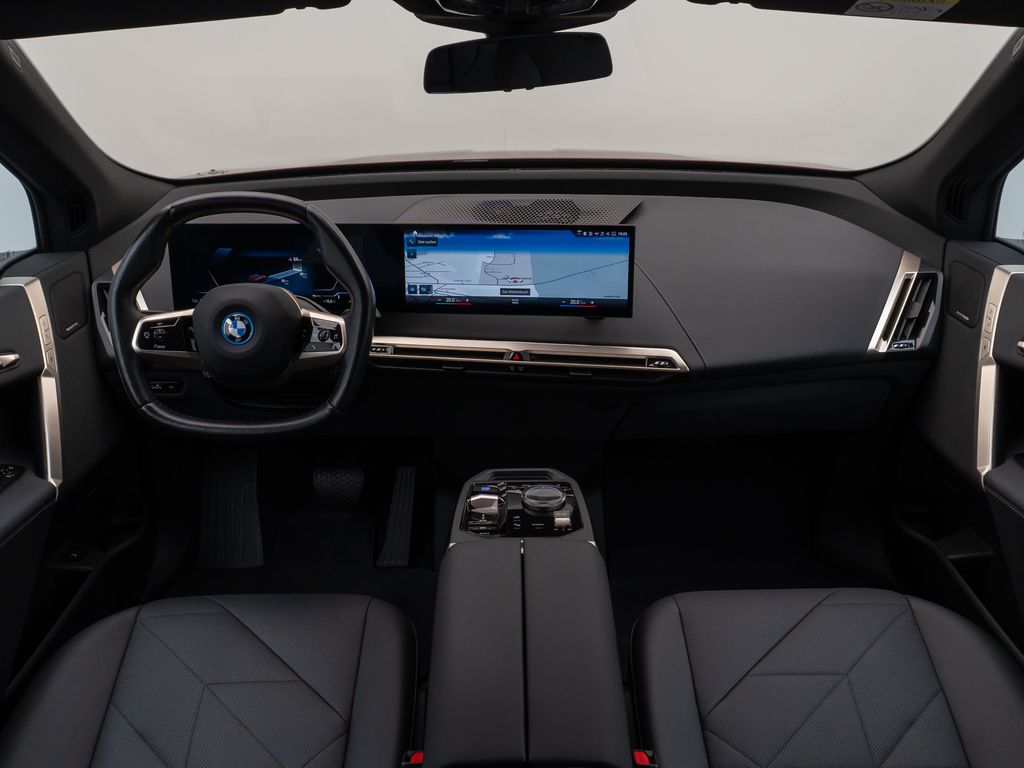 BMW iX 2022