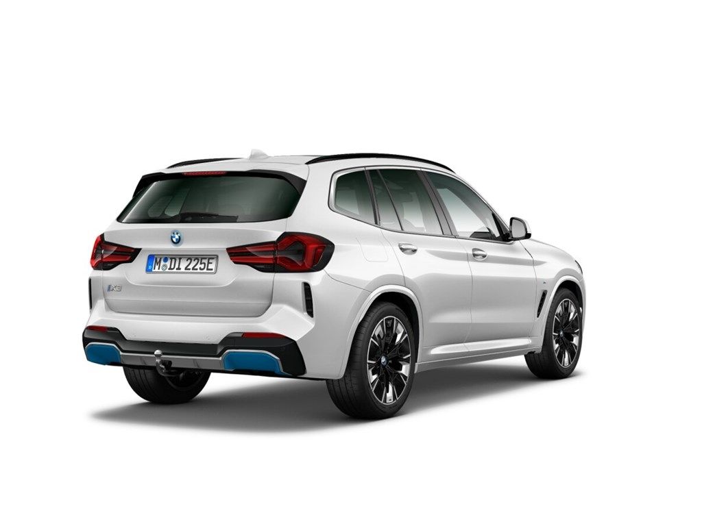 BMW iX3 2023