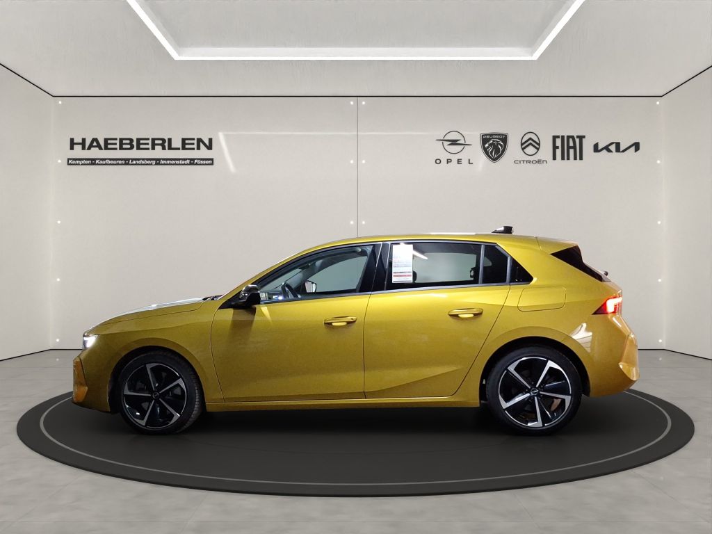 Opel Astra 2022
