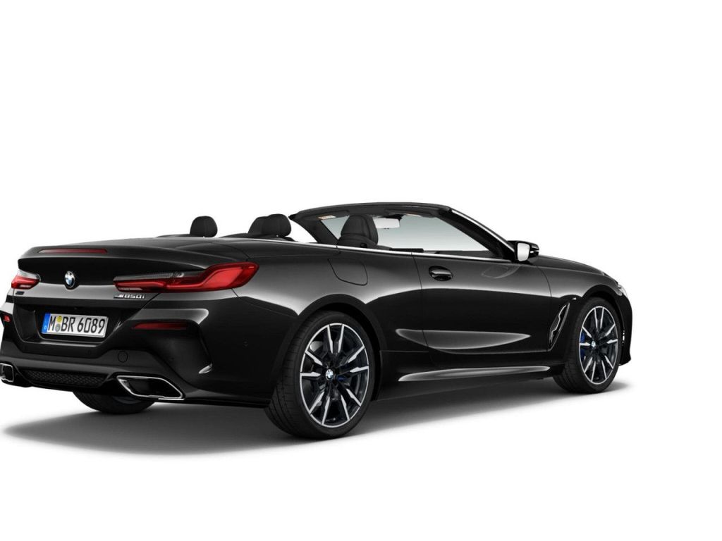 BMW M850 2025