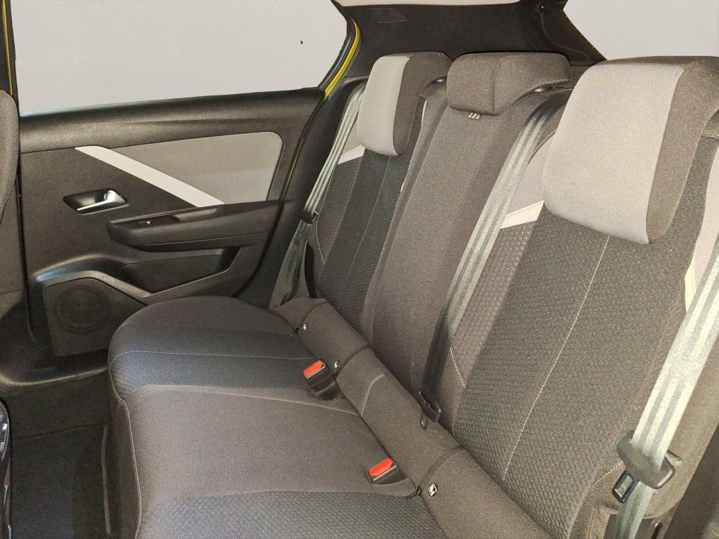 Opel Astra 2022