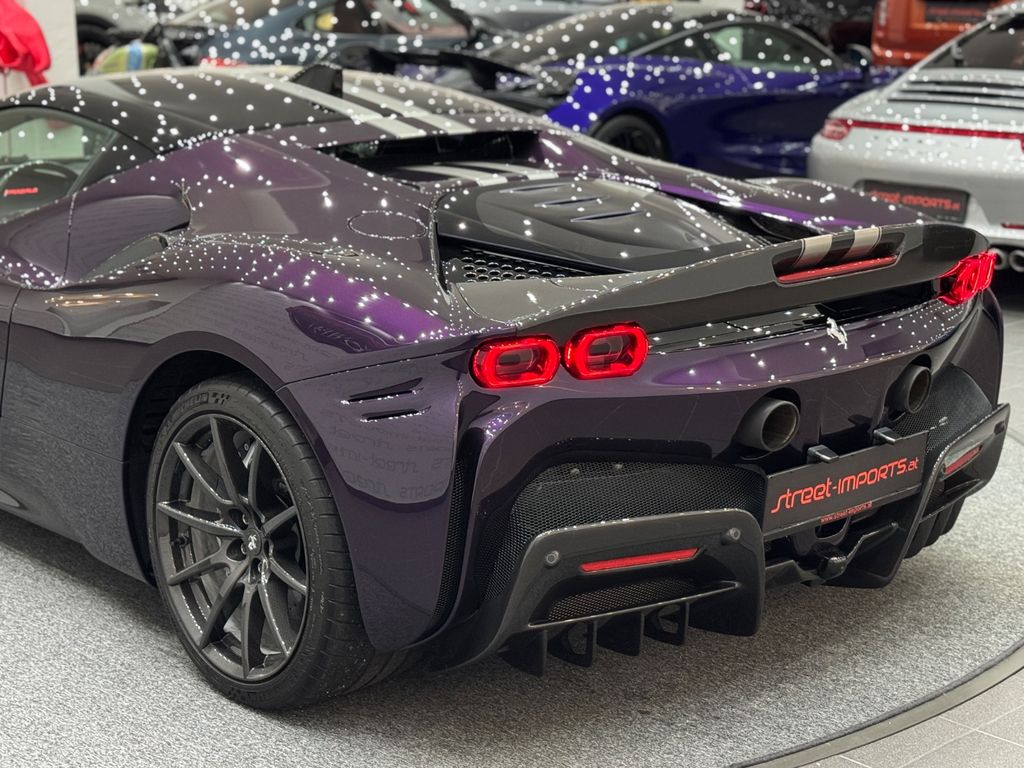 Ferrari SF90 2023