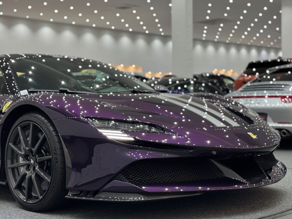 Ferrari SF90 2023