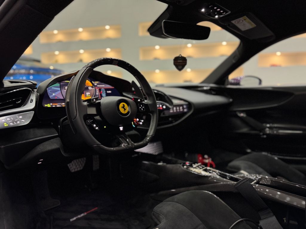 Ferrari SF90 2023