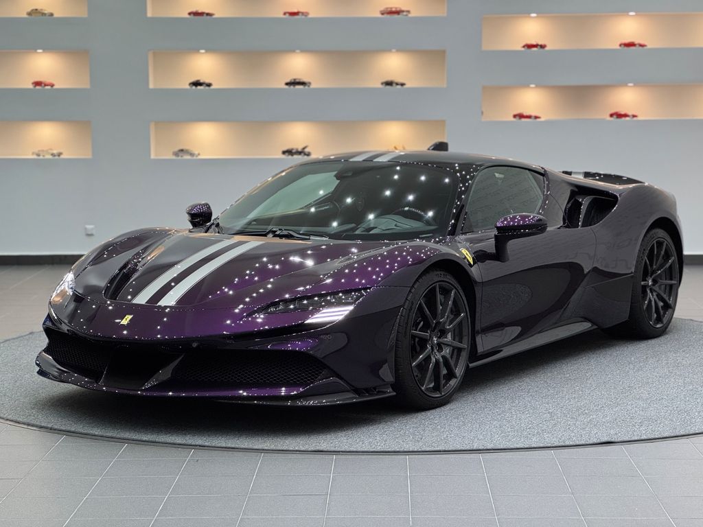 Ferrari SF90 2023