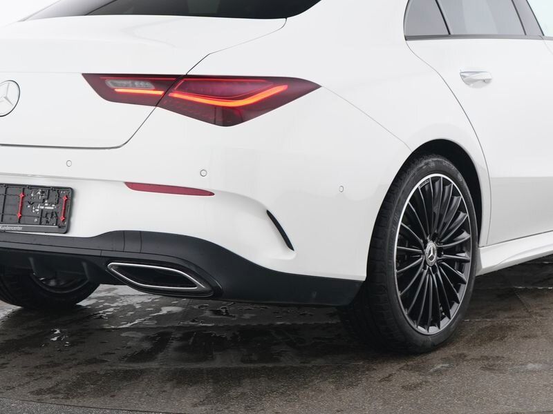 Mercedes-Benz CLA 200 2025