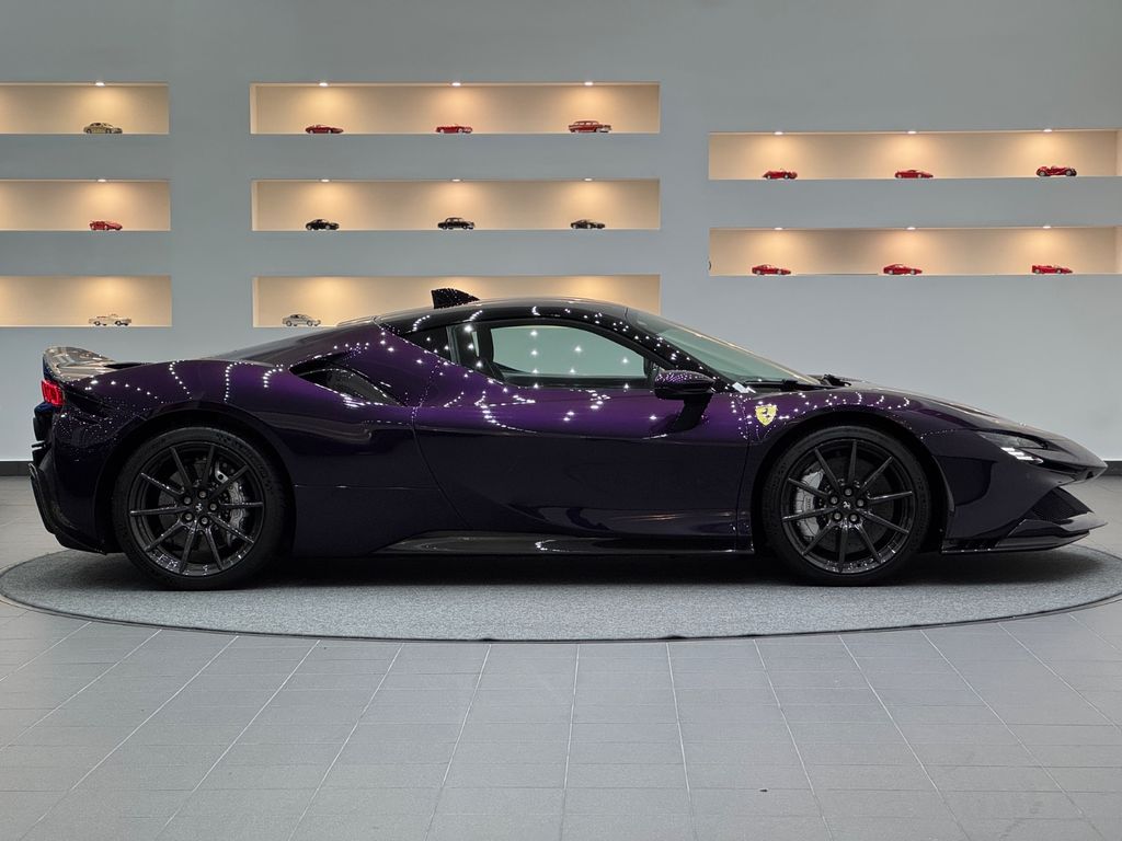 Ferrari SF90 2023
