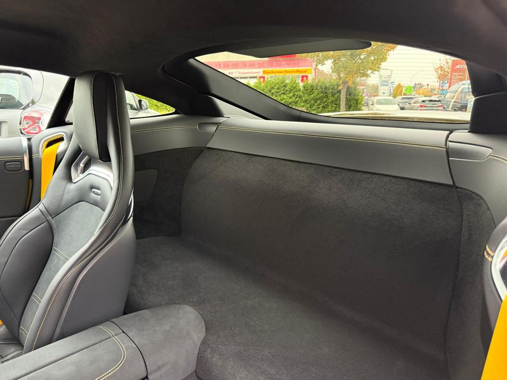 Mercedes-Benz AMG GT 2024