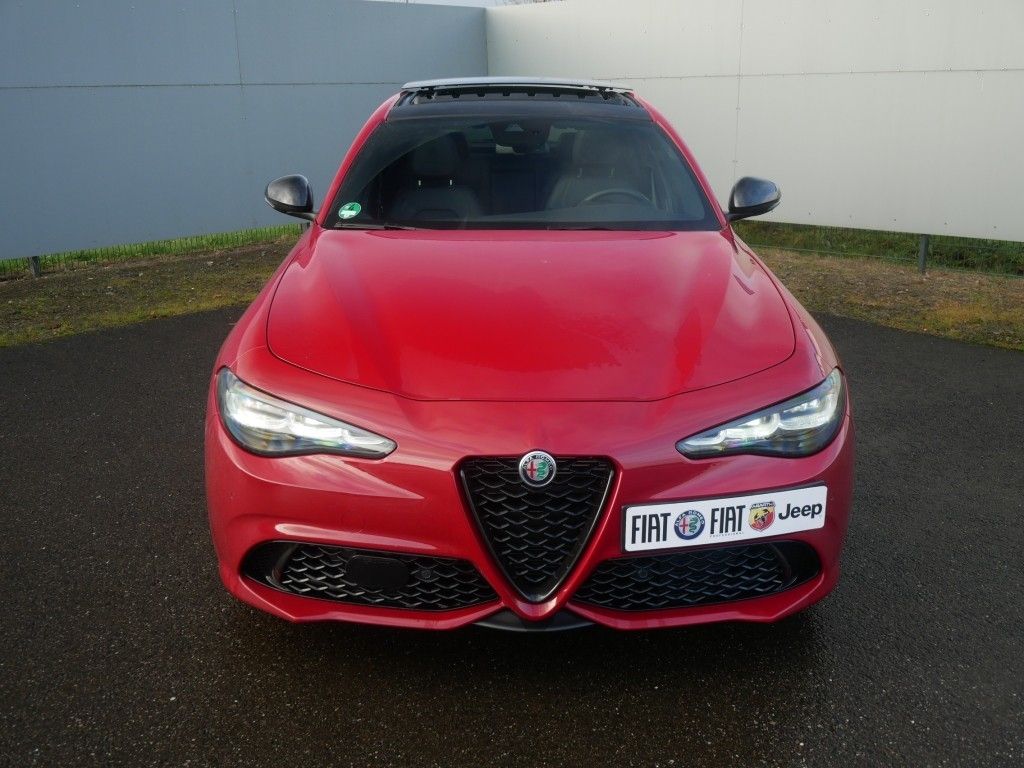 Alfa Romeo Giulia 2023