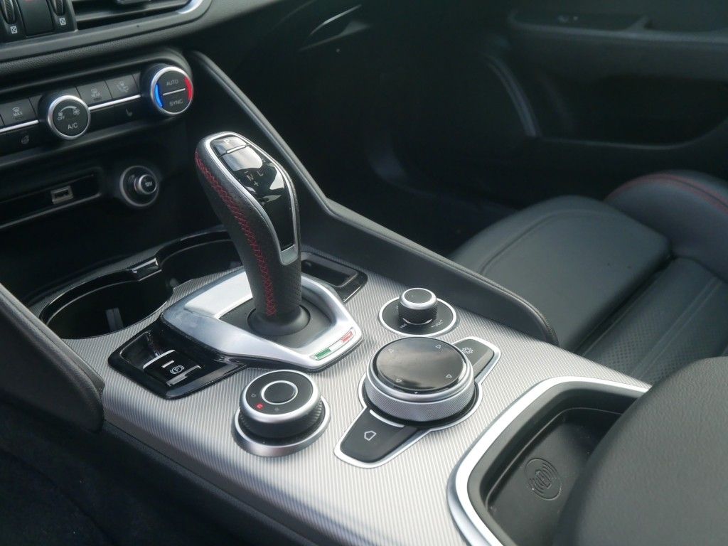 Alfa Romeo Giulia 2023