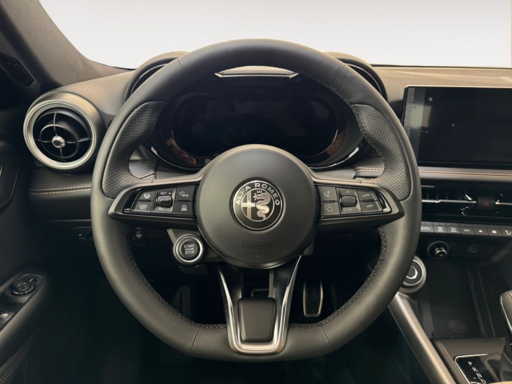 Alfa Romeo Tonale 2025