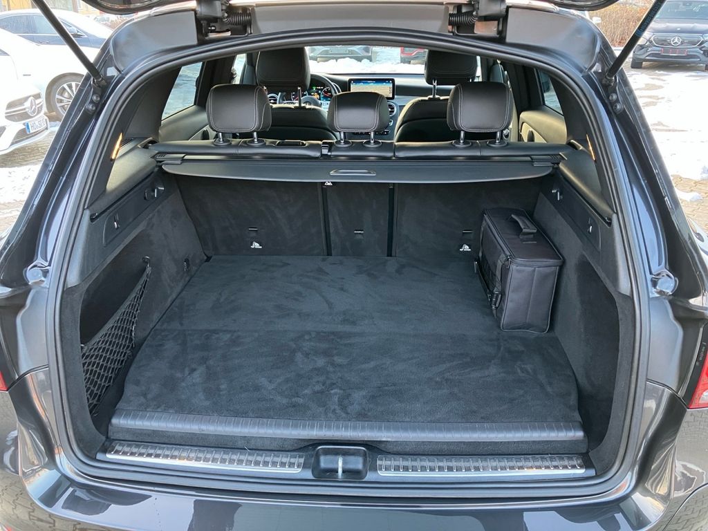 Mercedes-Benz GLC 300 2021