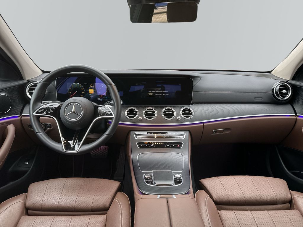 Mercedes-Benz E 200 2022