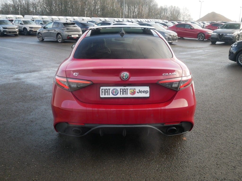 Alfa Romeo Giulia 2023