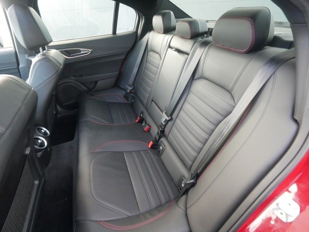 Alfa Romeo Giulia 2023