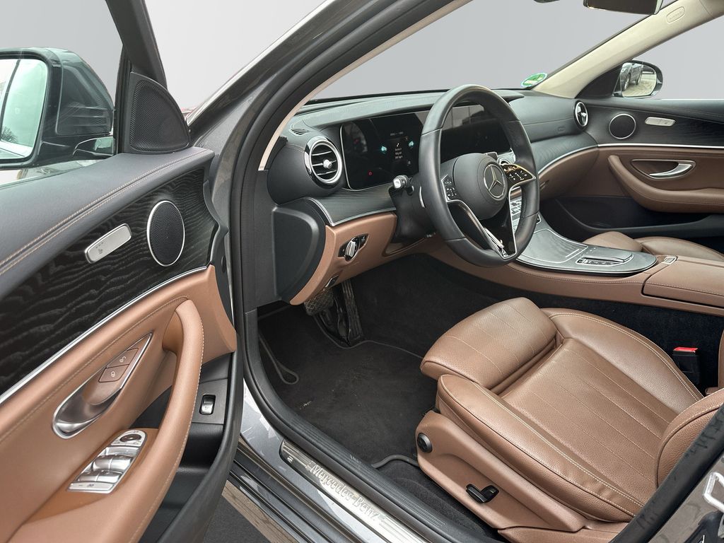 Mercedes-Benz E 200 2022