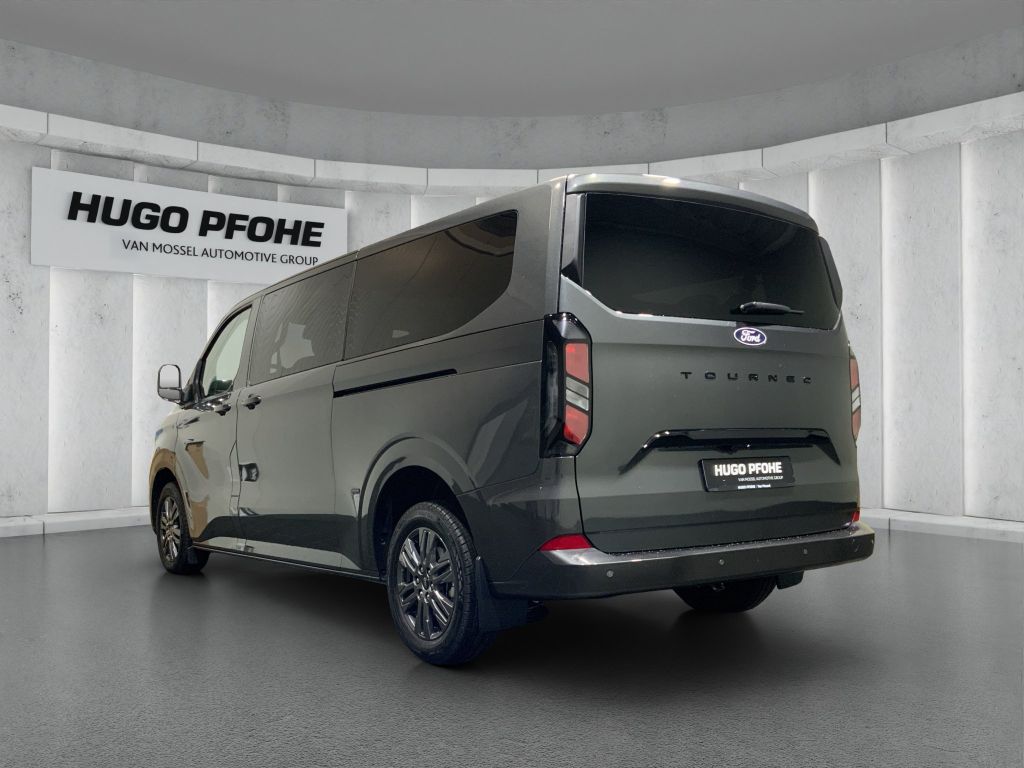Ford Tourneo Custom 2025