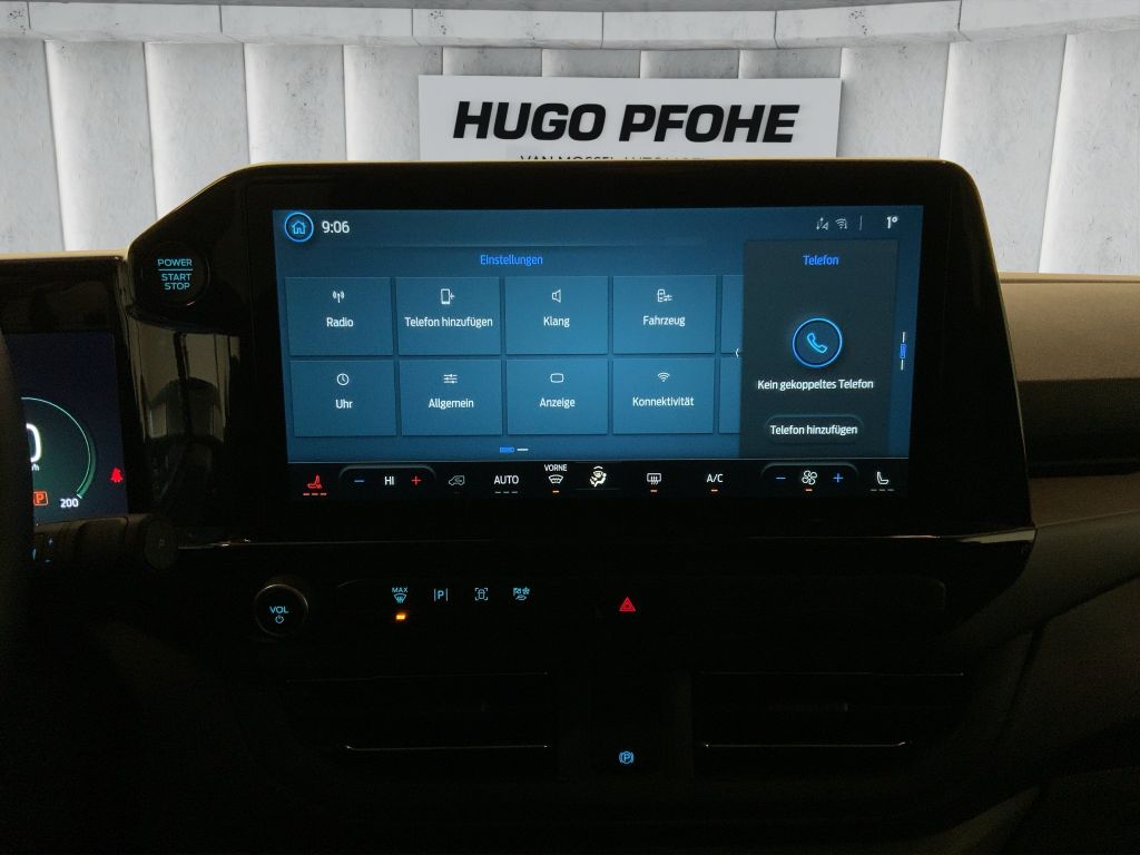 Ford Tourneo Custom 2025