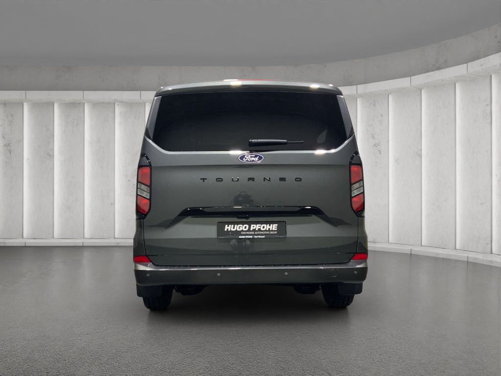 Ford Tourneo Custom 2025