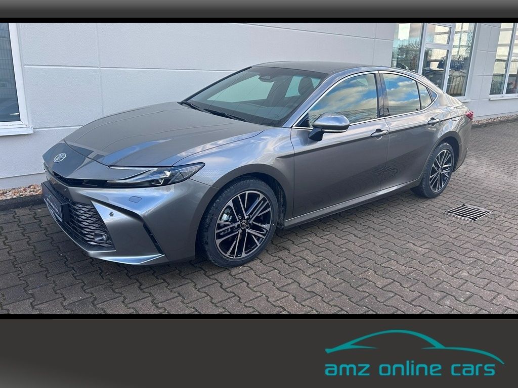 Toyota Camry 2025