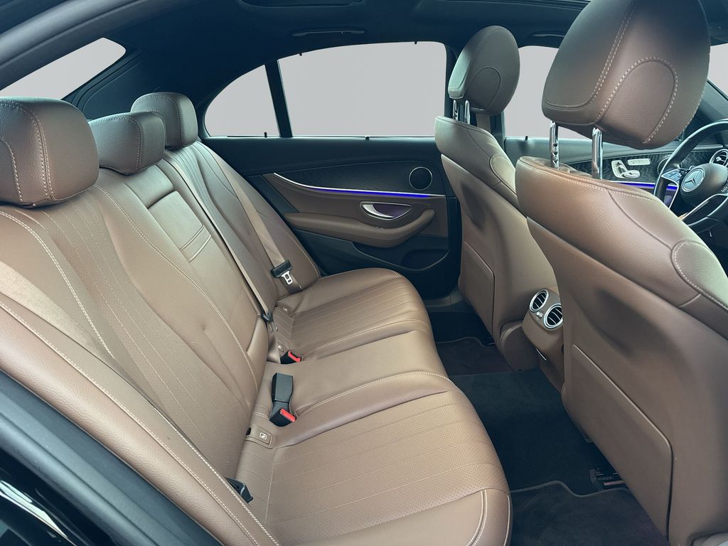 Mercedes-Benz E 200 2022