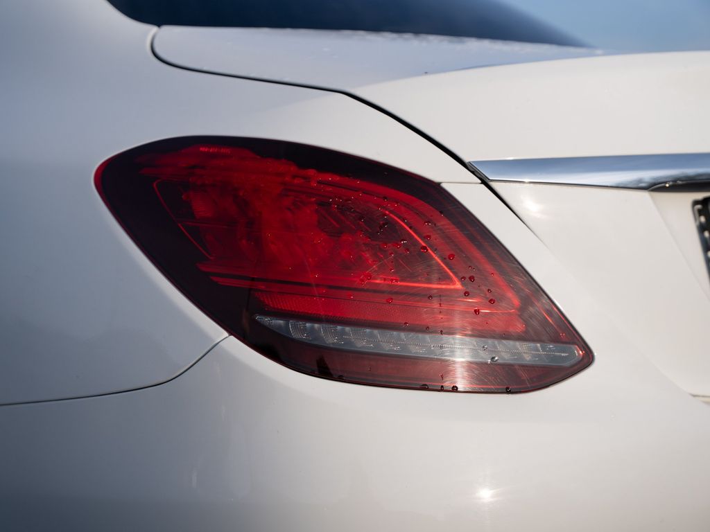 Mercedes-Benz C 300 2019