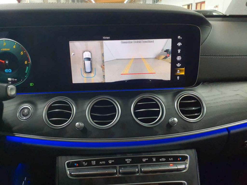 Mercedes-Benz E 300 2022