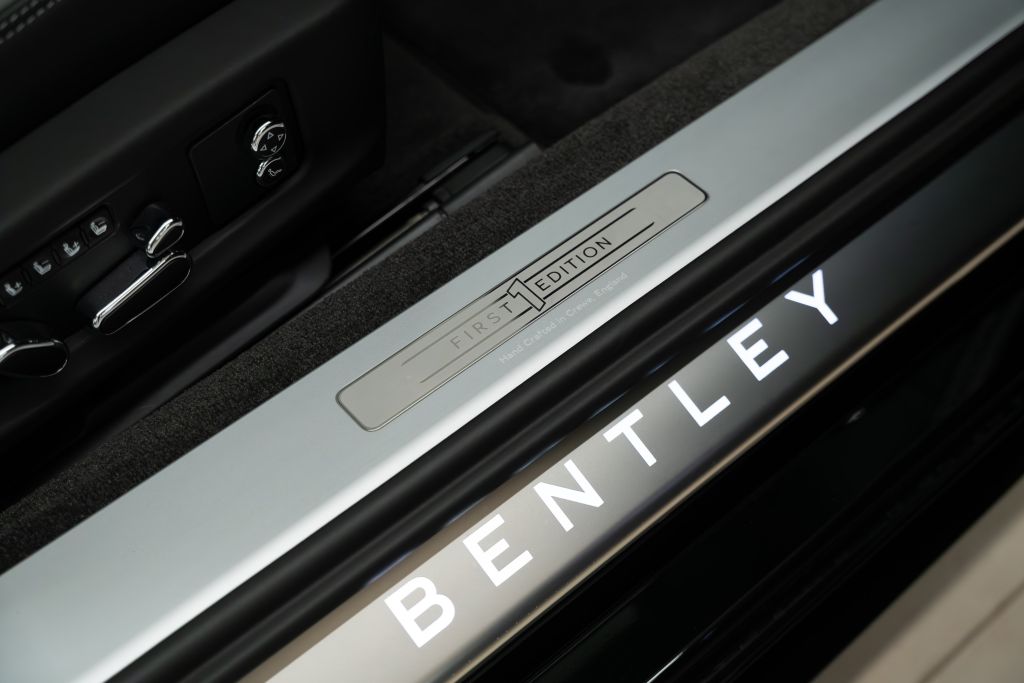 Bentley Continental GTC 2024