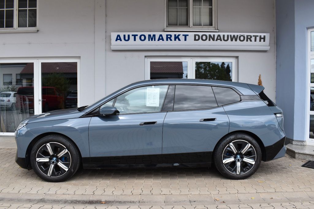 BMW iX 2022