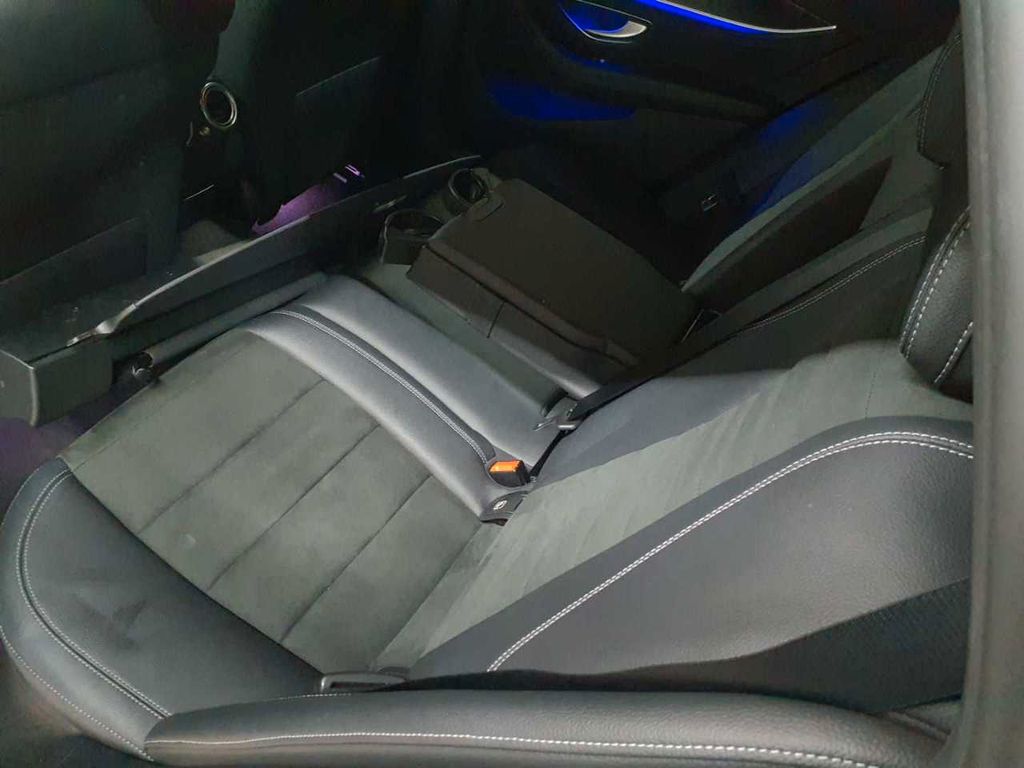 Mercedes-Benz E 300 2022