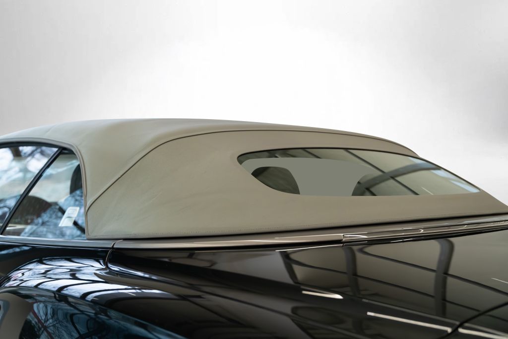 Bentley Continental GTC 2024