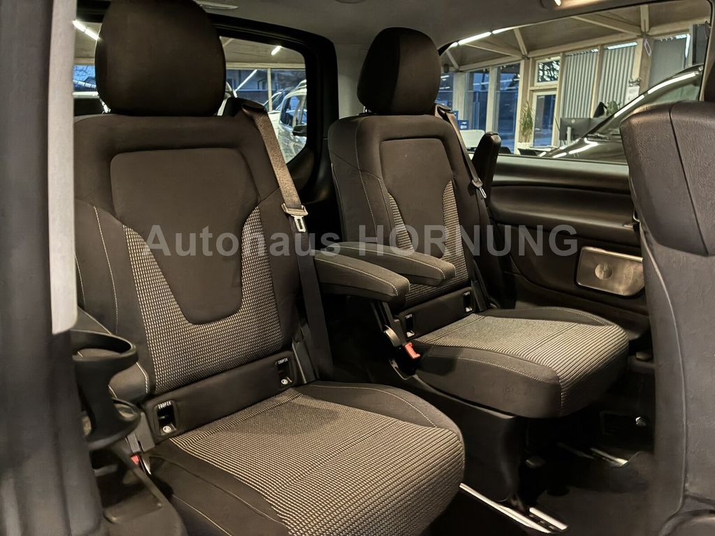 Mercedes-Benz V 220 2025