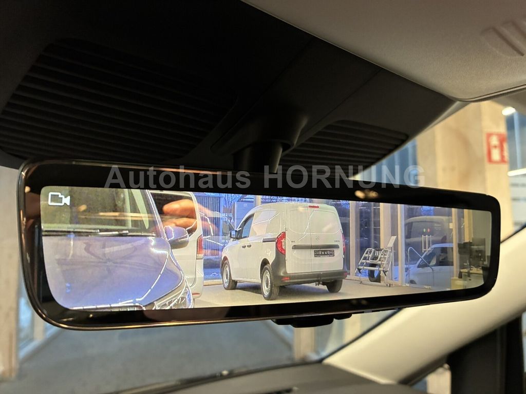 Mercedes-Benz V 220 2025